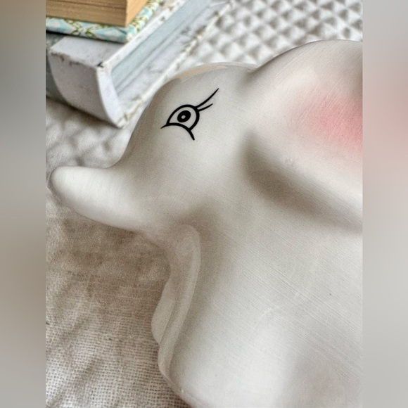 New Ceramic Elephant Pen Holder Trinket Storage Planter Figurine Decoration - 4” - Picture 5 of 9